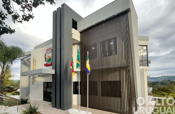 Inaugurado novo centro administrativo de Novo Tiradentes