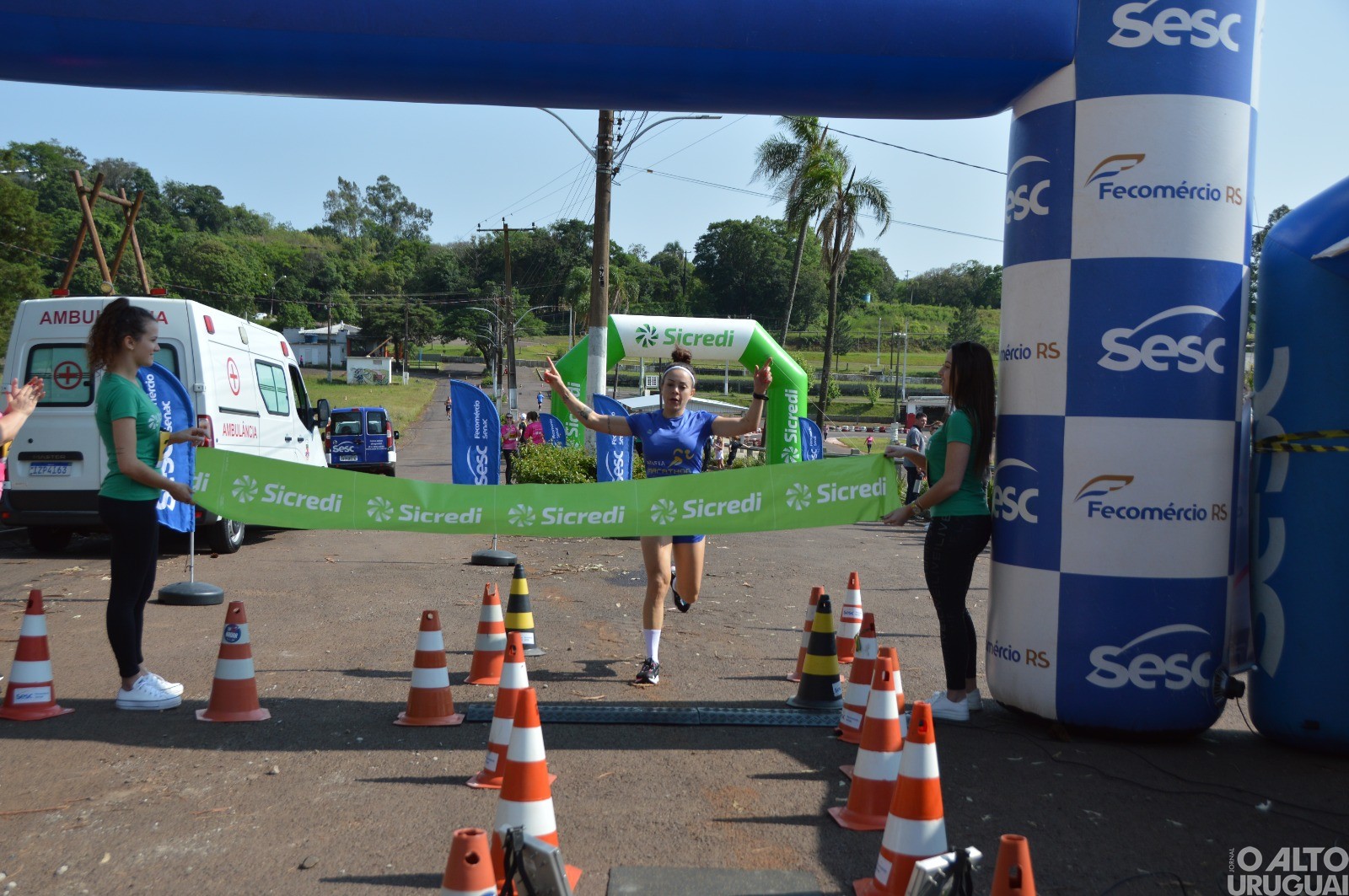 Rústica da Longevidade/Outubro Rosa reúne atletas de toda a região em FW