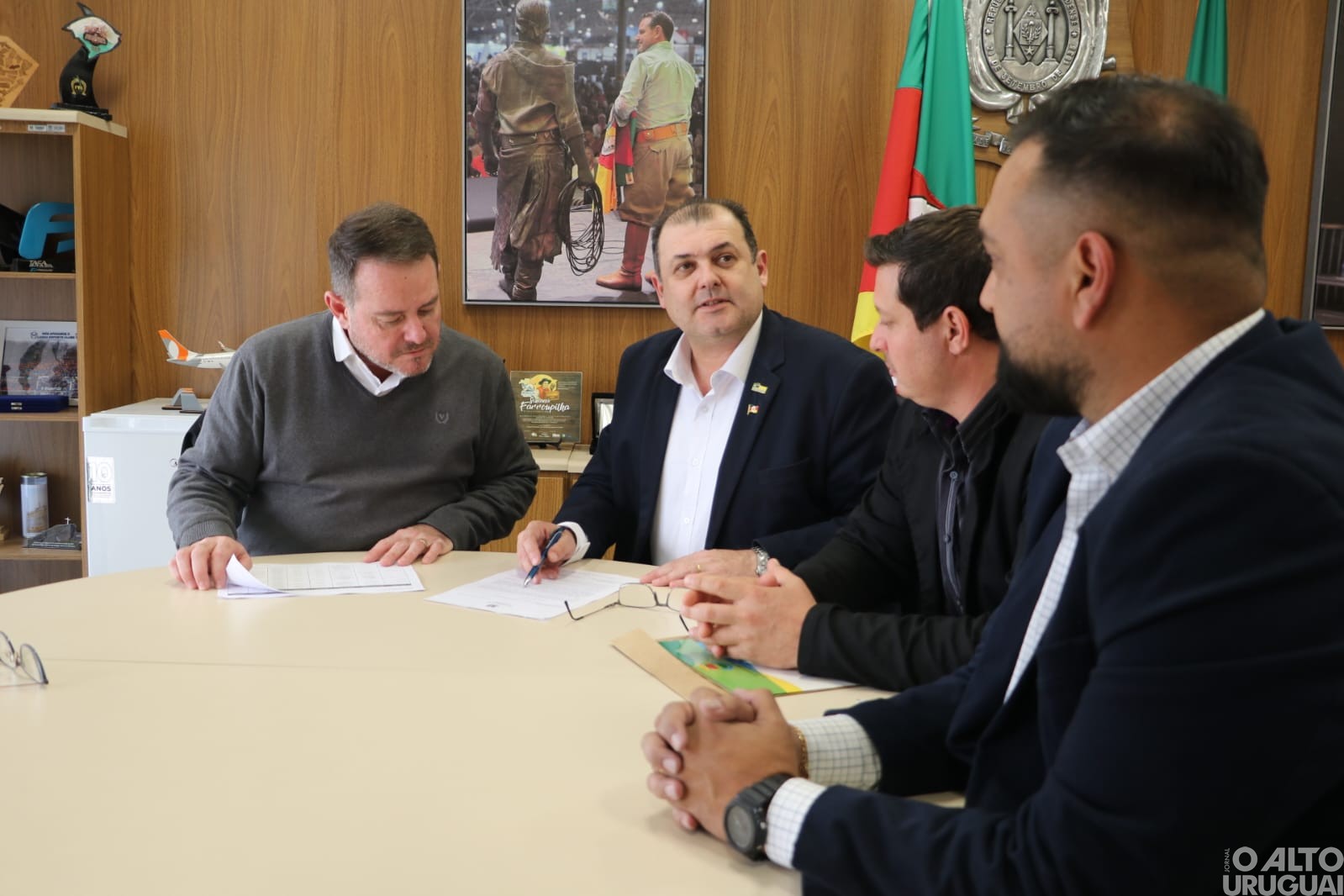 Planalto garante investimento para modernização da Casa Polonesa