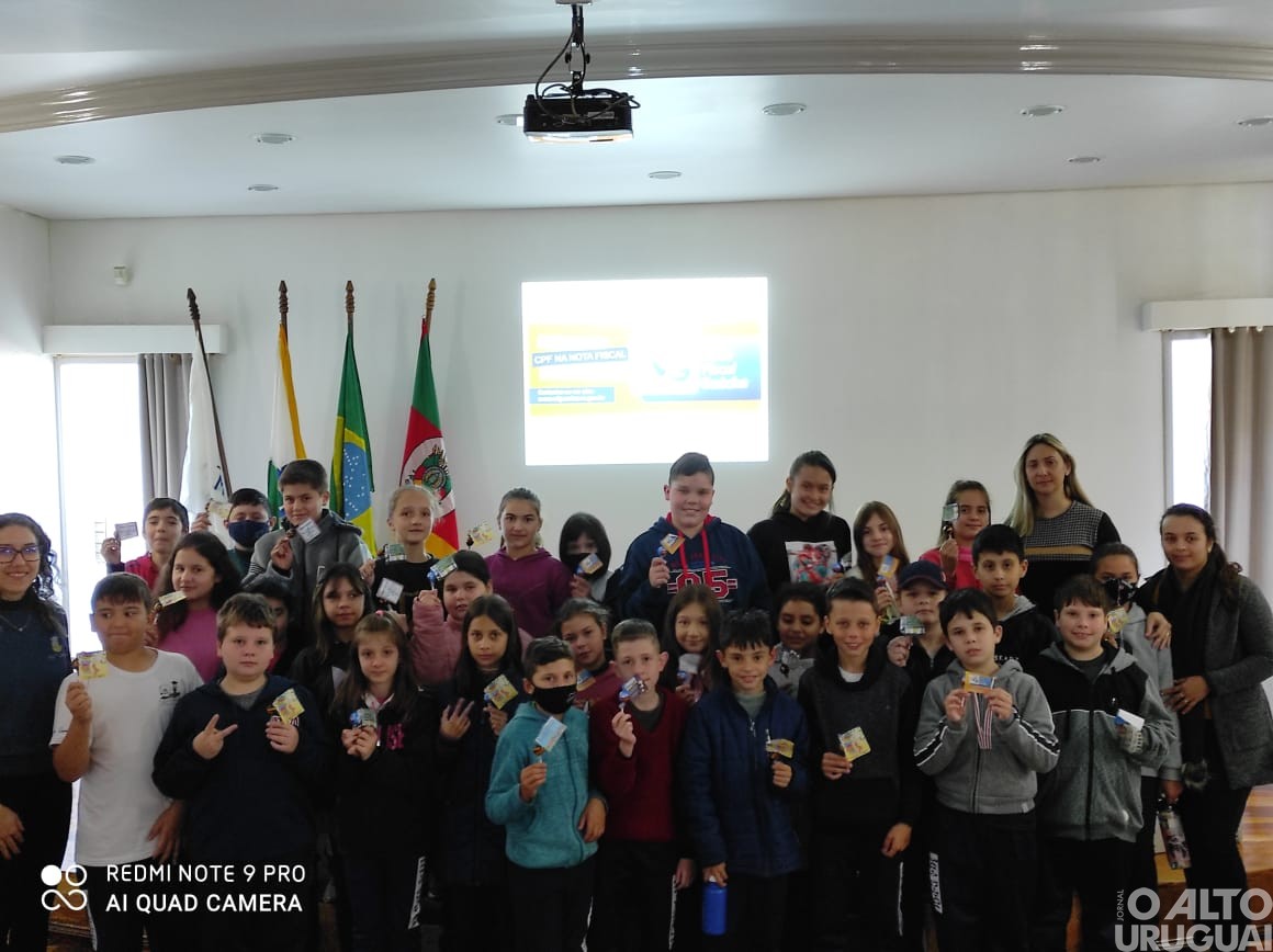 Planalto: estudantes participam de palestra sobre Educação Fiscal