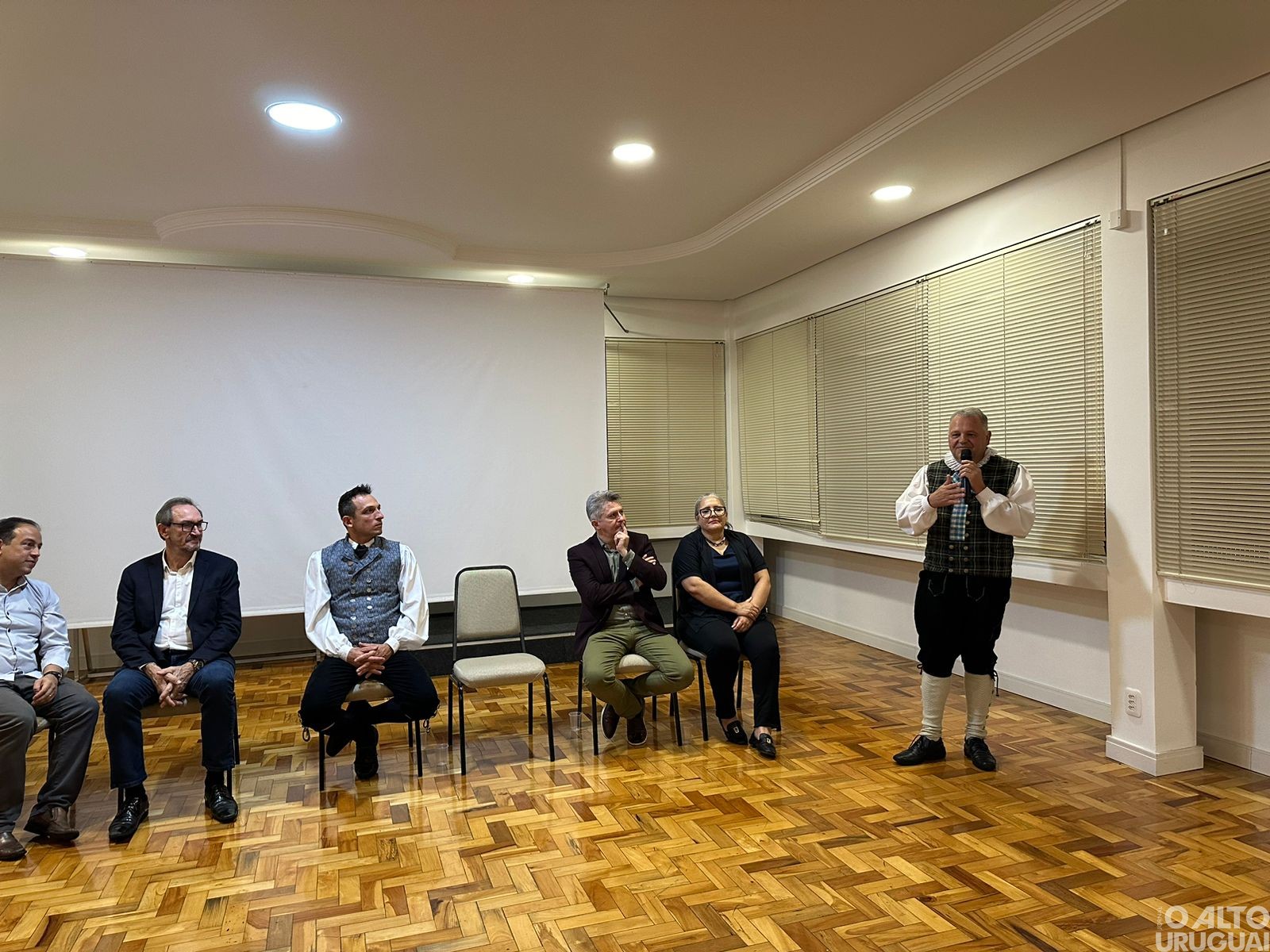 Centro Cultural 25 de Julho empossa nova diretoria em FW