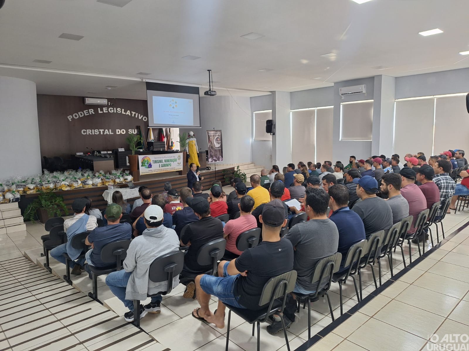 Cristal do Sul realiza 1º Encontro dos Garimpeiros