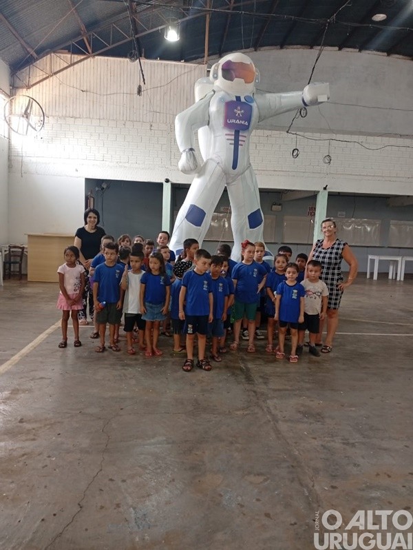 Rodeio Bonito dá início ao ano letivo com atração diferenciada