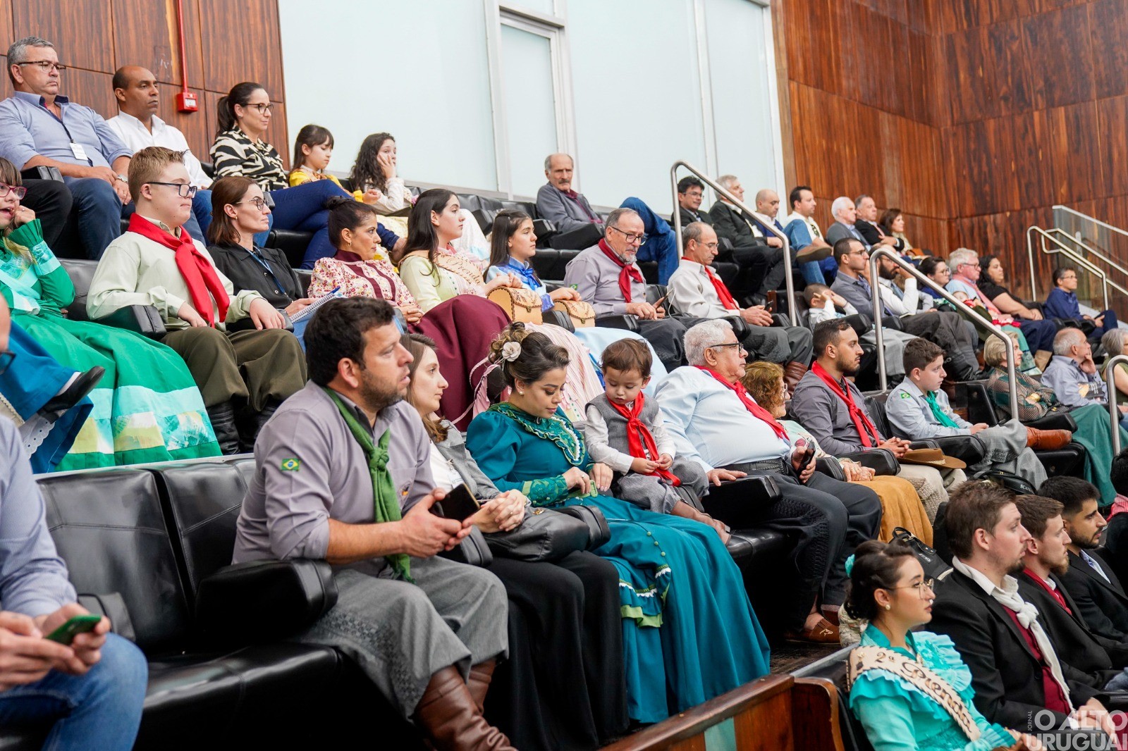 CTG Rodeio da Querência recebe homenagem na Assembleia Legislativa