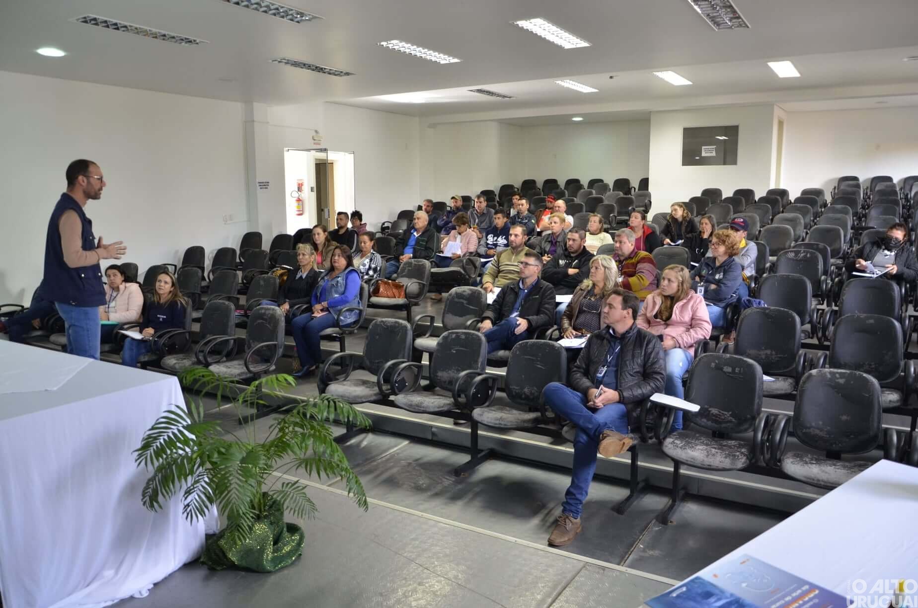 Emater-RS/Ascar promove curso para produtores de Caiçara