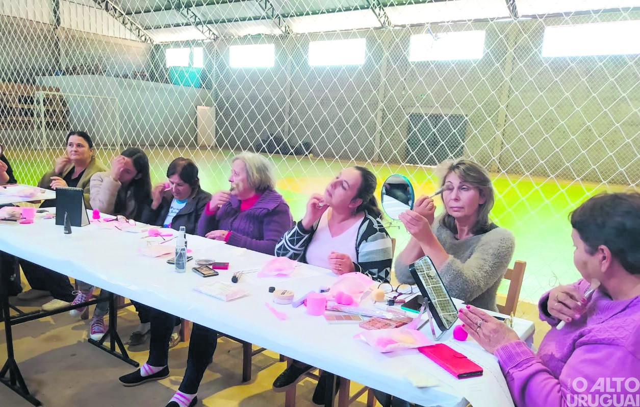 Assistência Social de Taquaruçu do Sul promove curso de automaquiagem