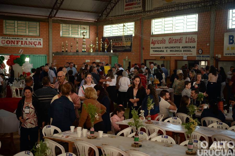 Encontro da família Candaten reúne aproximadamente 500 pessoas em FW