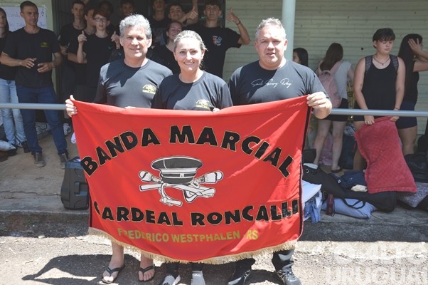 Bandas da Escola Cardeal Roncalli conquistam cinco títulos de campeãs e três de vice-campeãs em SC