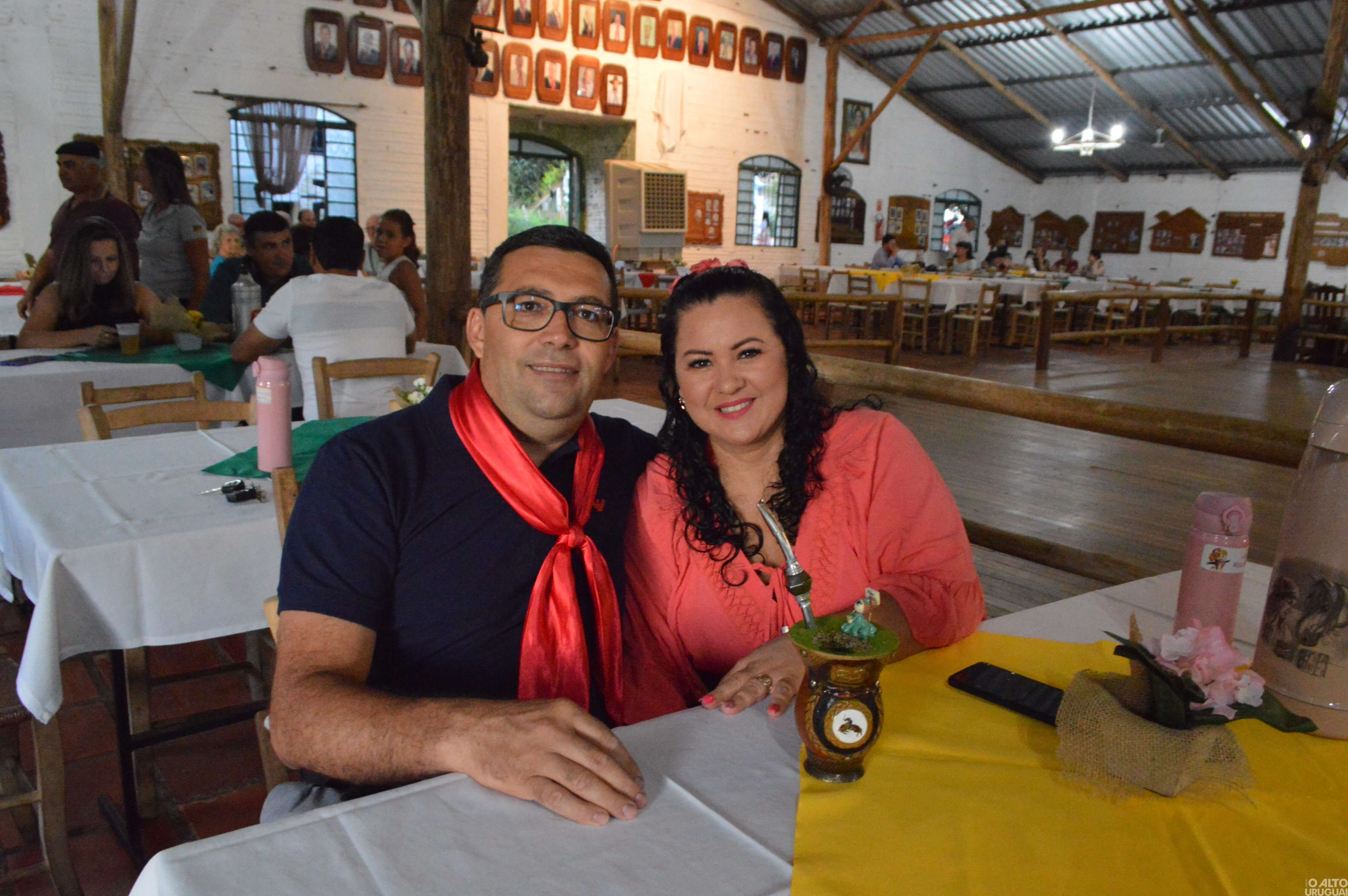 Diego Bertoletti da Rocha toma posse como patrão do CTG Rodeio da Querência