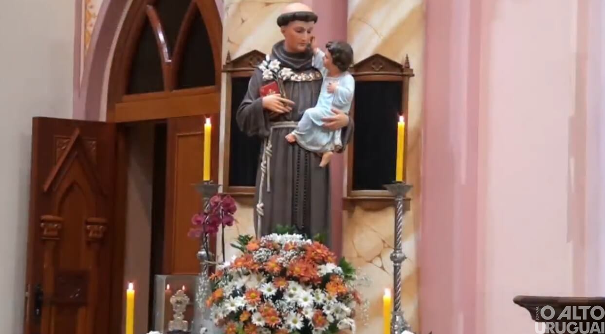 Novena na catedral de FW prossegue até o sábado