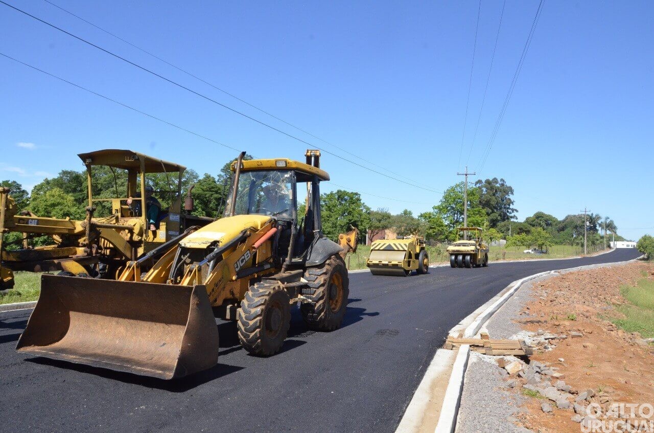 Prefeitura de Caiçara dá sequência às obras da rua Dom Pedro I