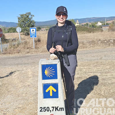 Servidora da UFSM/FW percorre trajeto do Caminho de Santiago Francês