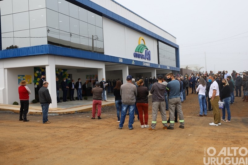 Cooper A1 inaugura empreendimento em Ametista do Sul