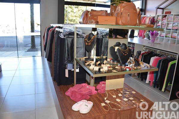 Sani Modas inaugura loja em Caiçara