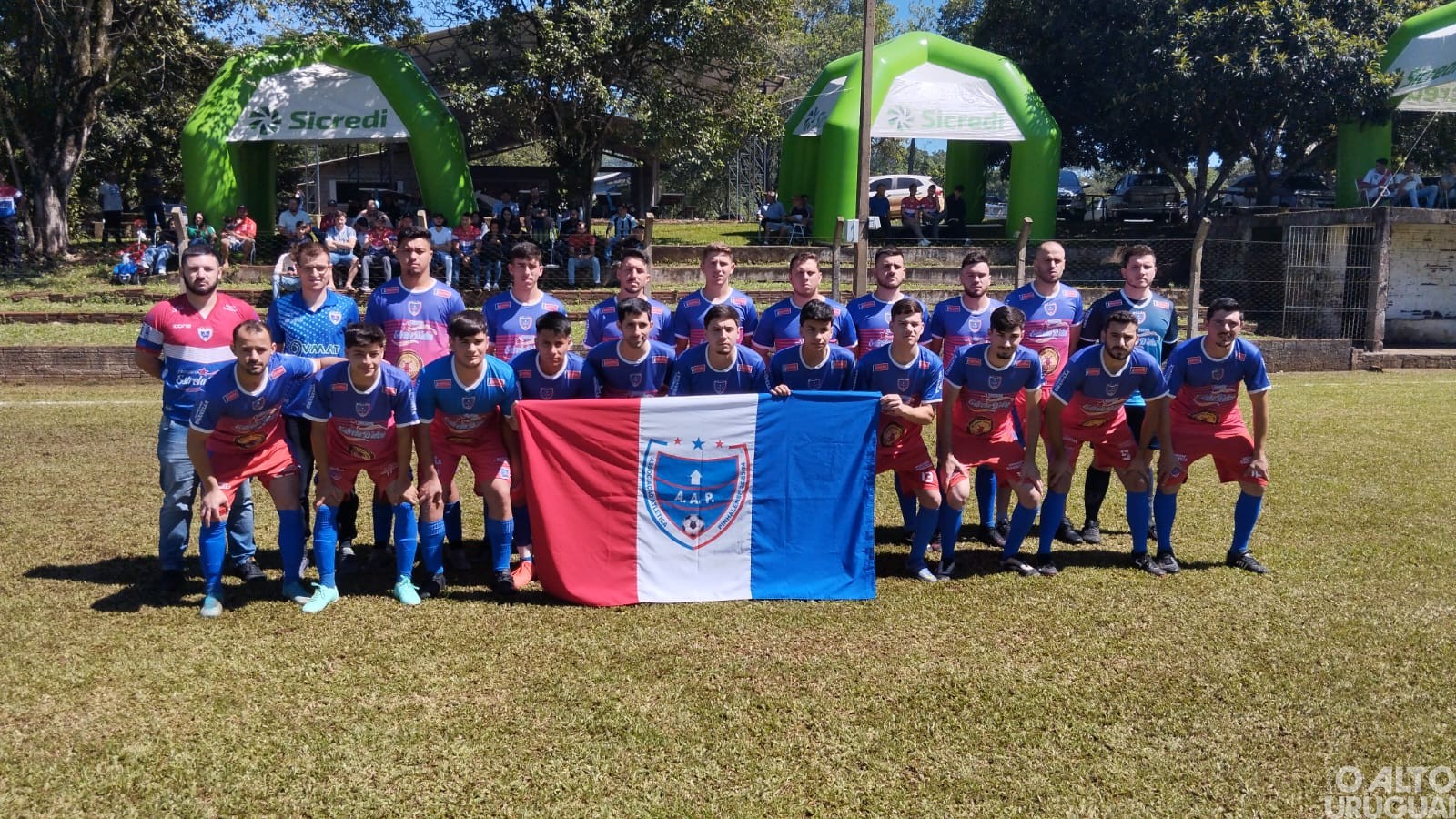 Pinhalense e União Cerrograndense são campeões da Taça Sicredi