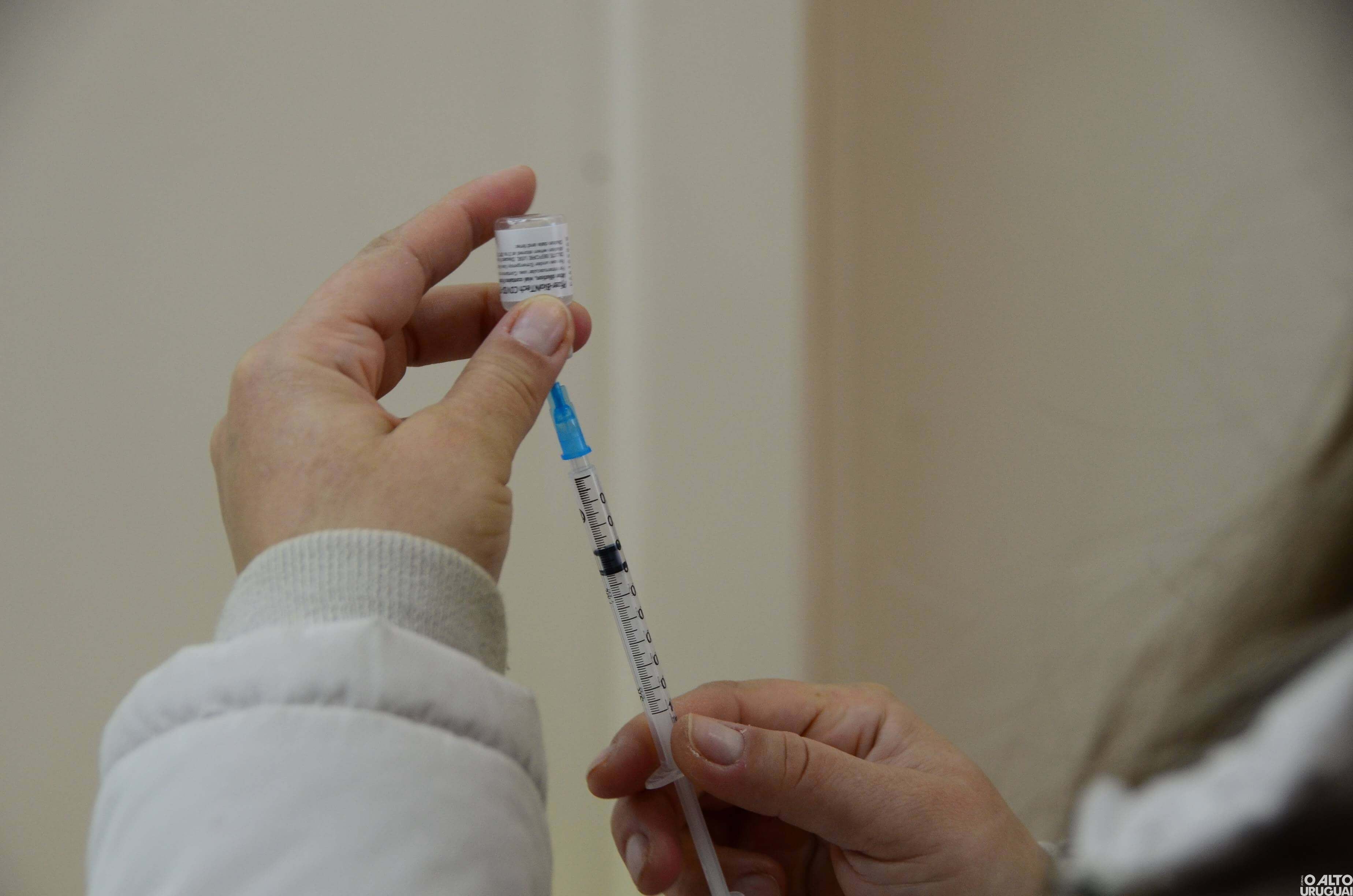 Covid-19: RS deve entregar 1 milhão de doses da vacina nesta quarta-feira