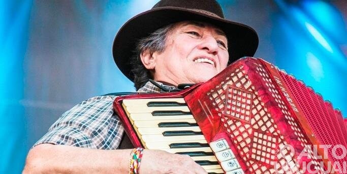 Cantora Berenice Azambuja morre aos 69 anos