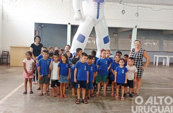 Rodeio Bonito dá início ao ano letivo com atração diferenciada