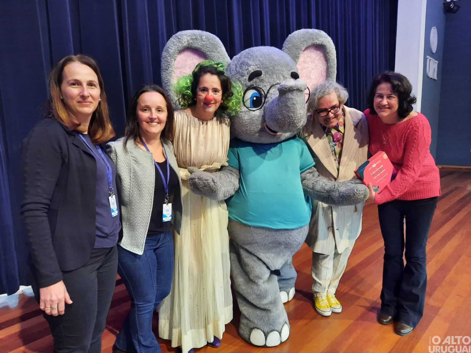 Escola Afonso Pena promove peça teatral comemorativa aos seus 60 anos