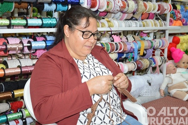 Tricolã promove workshop de tricô e crochê em FW