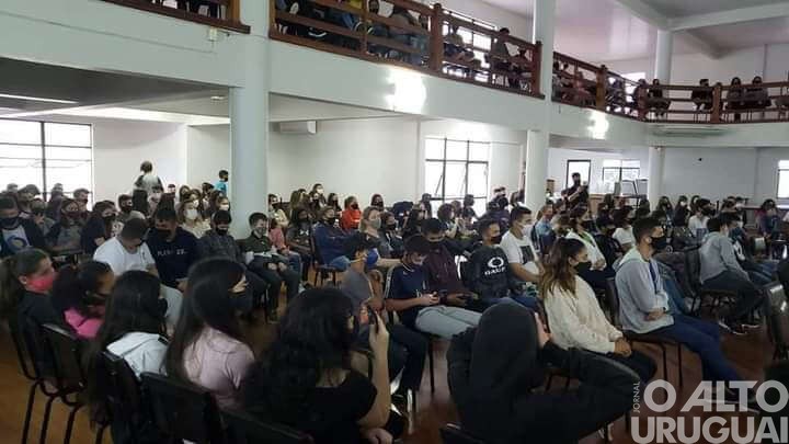 Cufa/FW promove Festival da Juventude em Nonoai