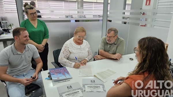 Ato marca doação do prédio da Câmara de FW ao Legislativo