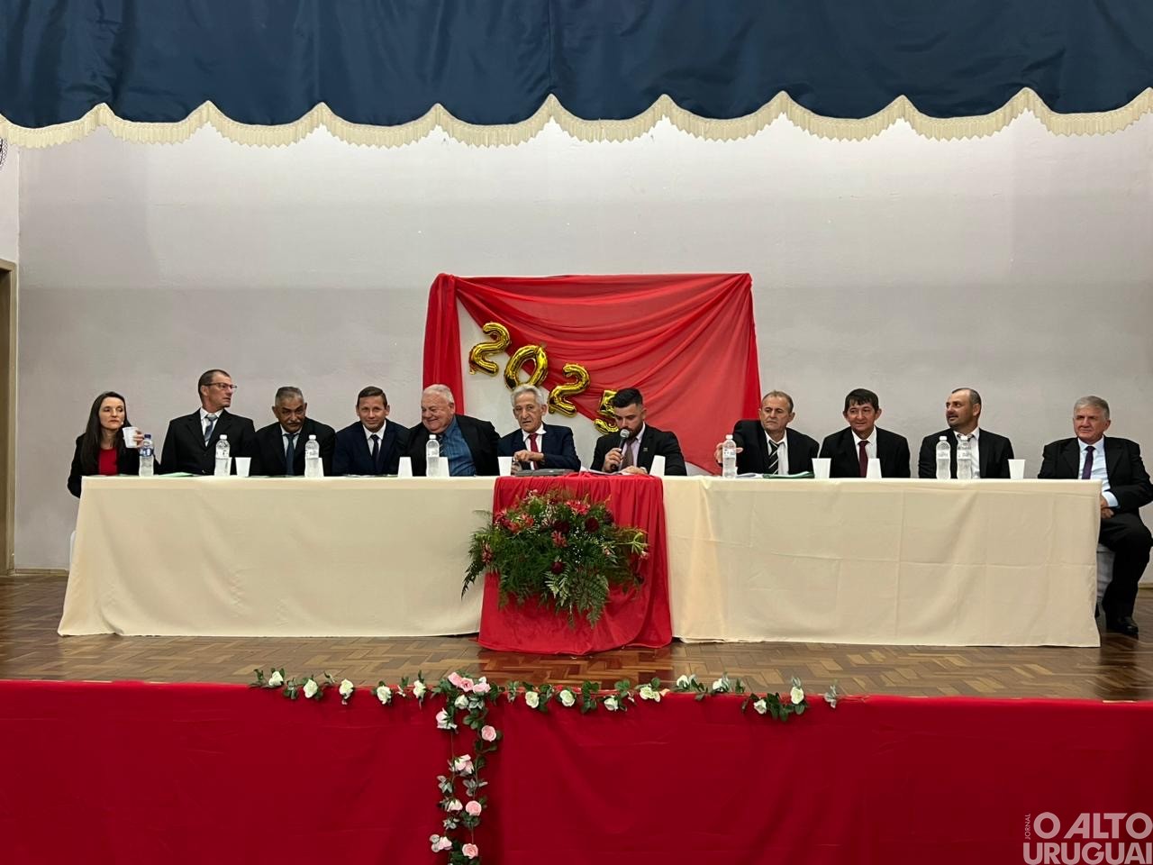 Tomaz Rossato toma posse como prefeito de Vicente Dutra para os próximos quatro anos