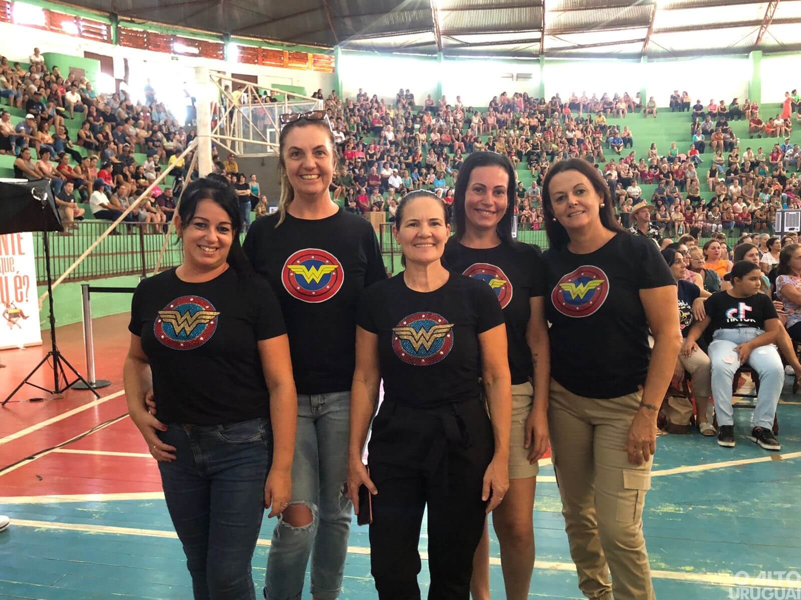 Encontro do Dia Internacional da Mulher é realizado em Iraí