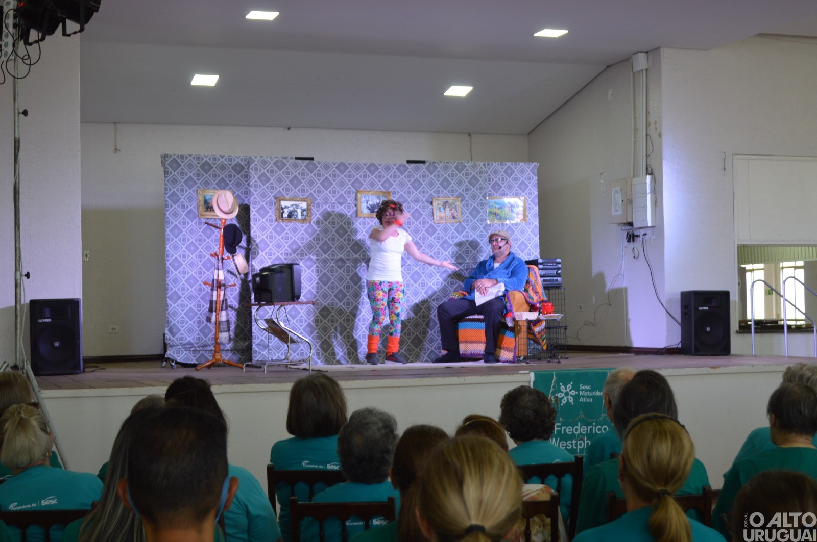 Atividades do Maturidade Ativa do Sesc FW iniciam com apresentação teatral