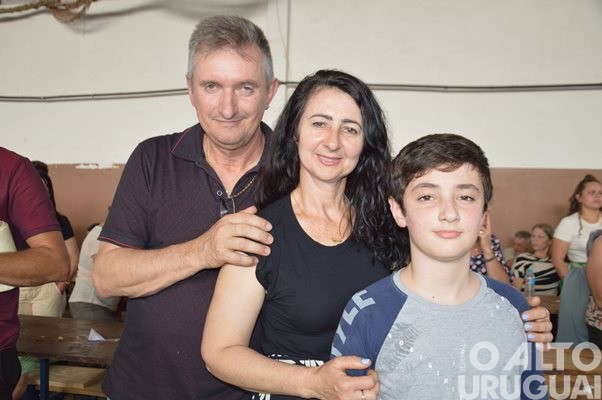 Festa do São Miguel do Braga reúne centenas de pessoas