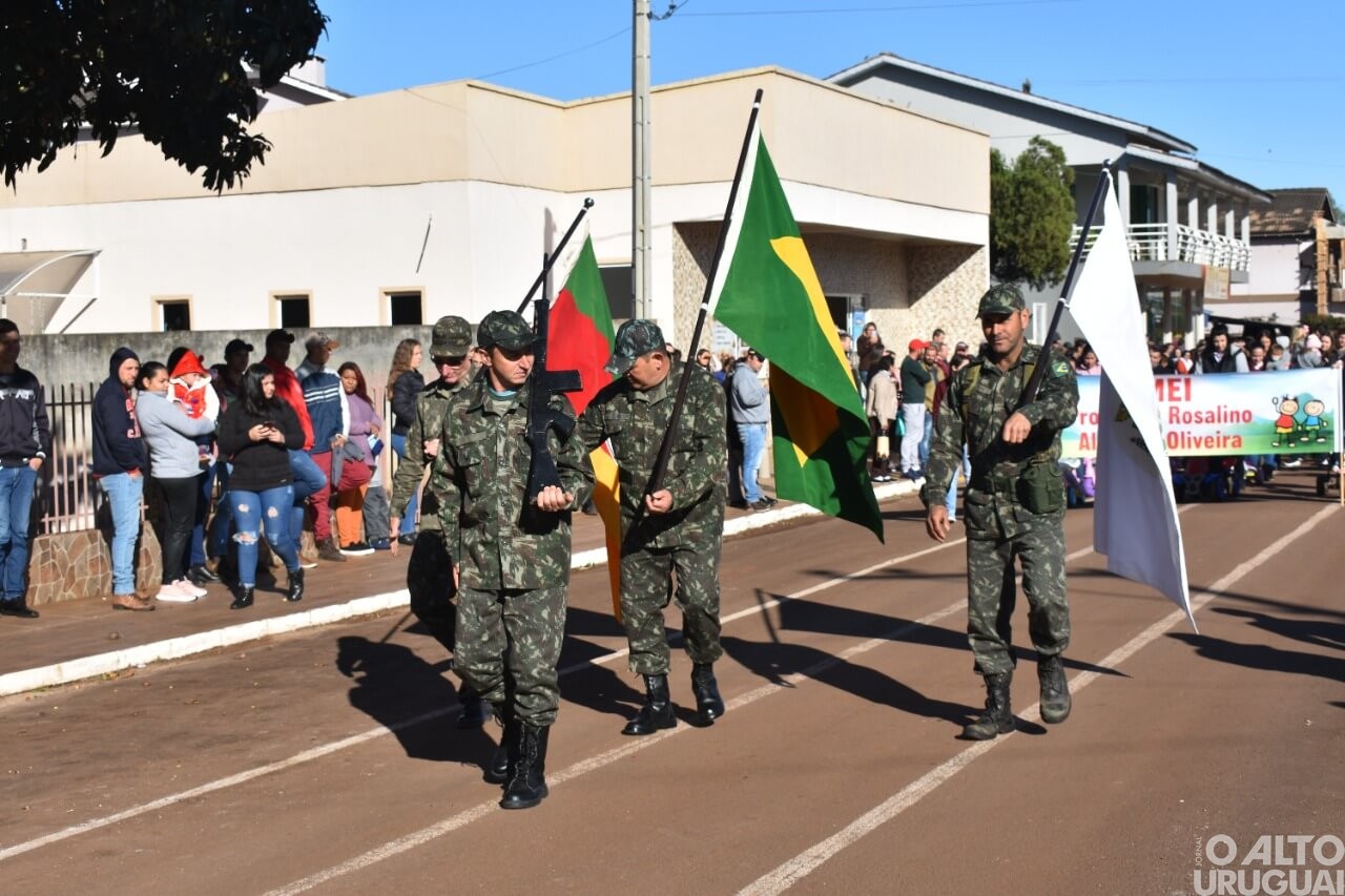 Cristal do Sul celebra Semana da Pátria e abre Semana Farroupilha