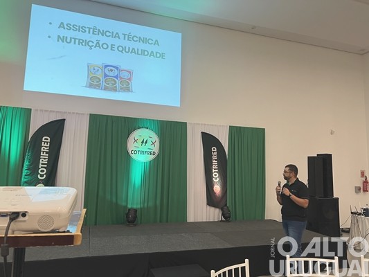 Cotrifred reúne mais de 300 produtores em FW para debater sobre bovinocultura de leite