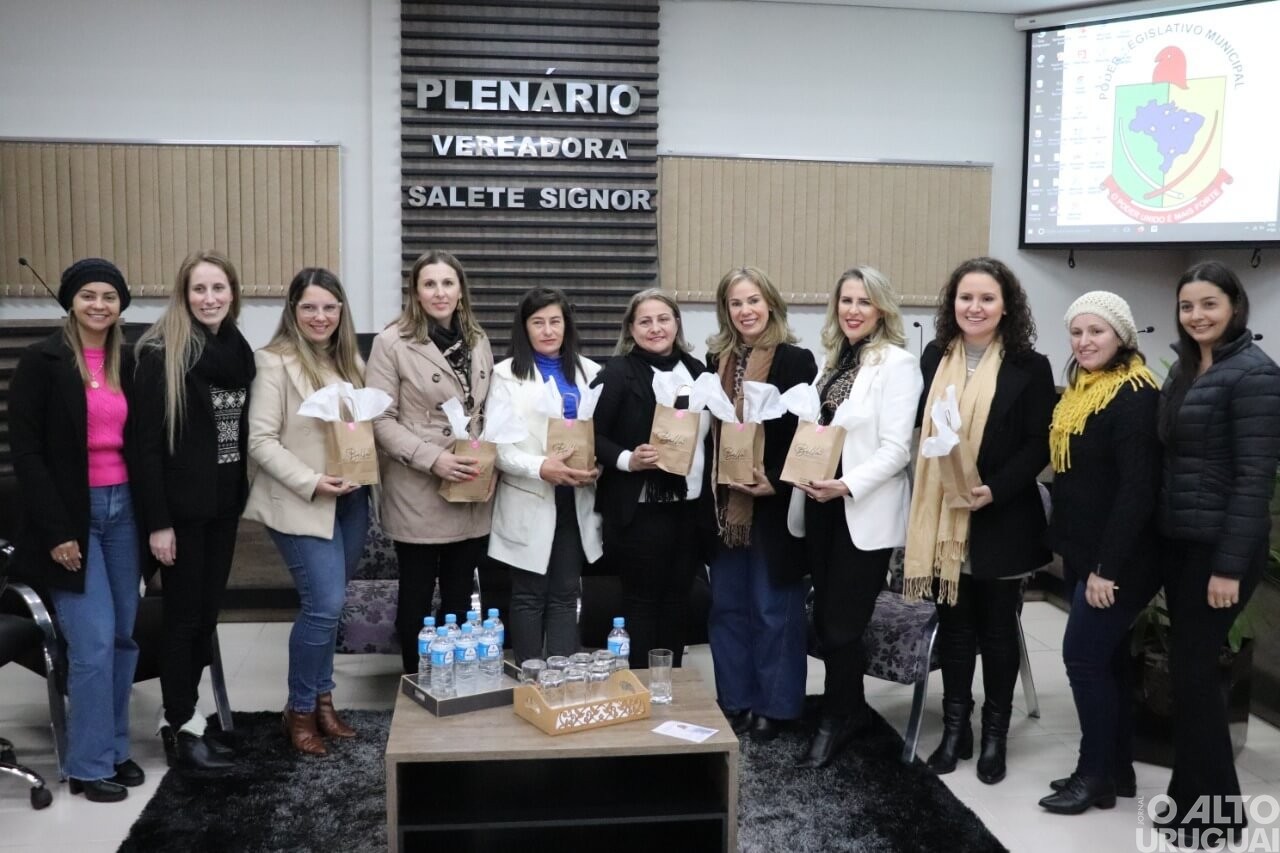 Poder Legislativo de Pinhal sedia workshop sobre empreendedorismo feminino