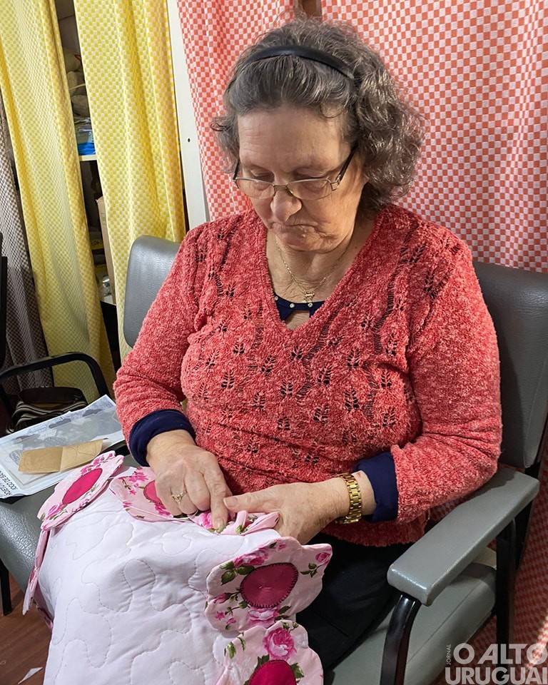 Moradoras de Caiçara participam de curso de Patchwork