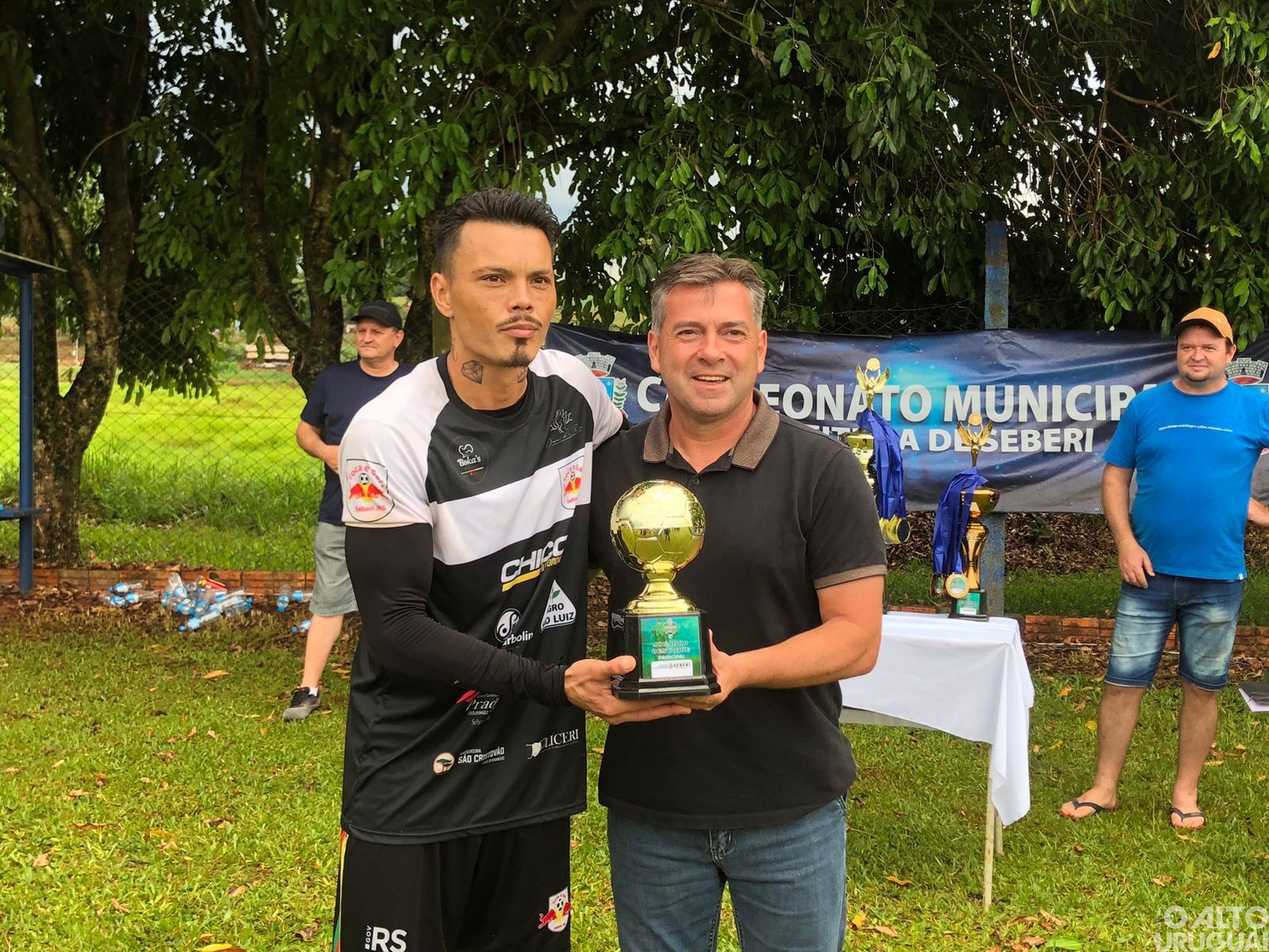 Seberi coroa os melhores do futebol de campo