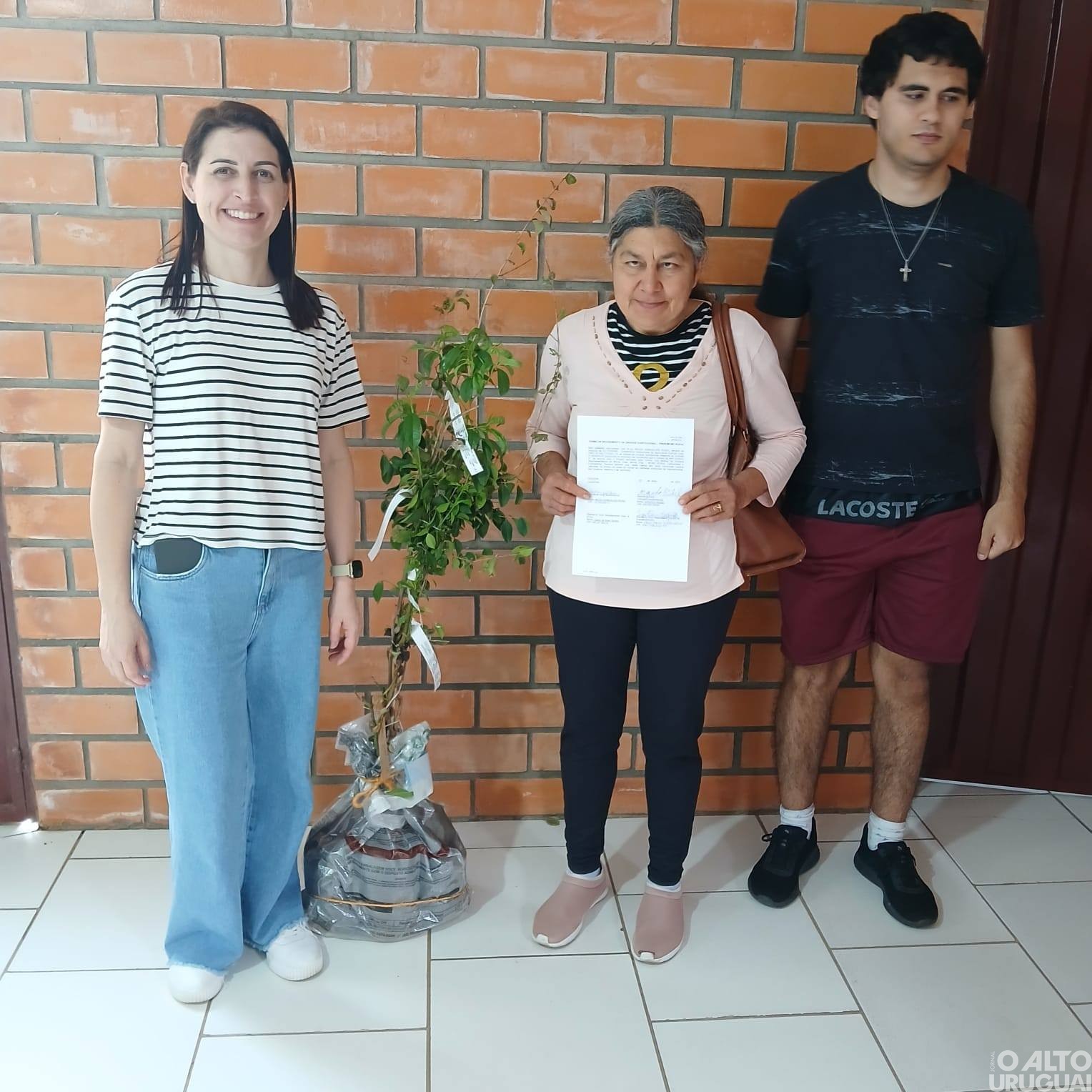 Caiçara realiza entregas do Programa Nacional de Habitação Rural