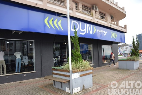 Loja DYN faz lançamento de marca própria em FW