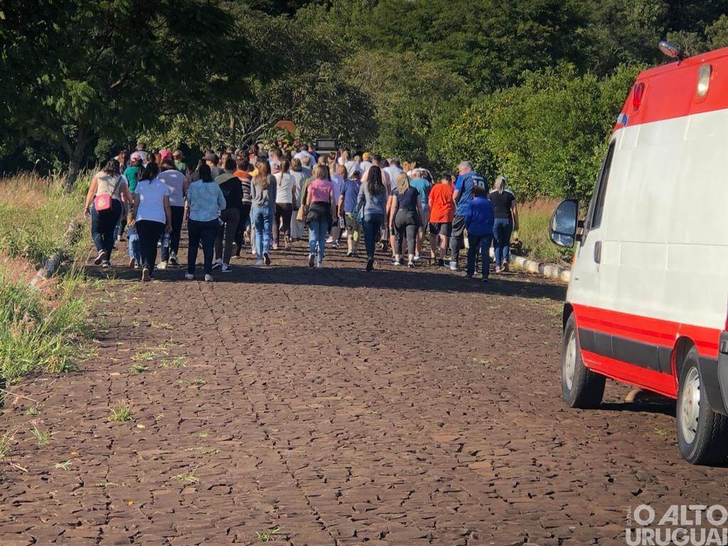 Dezenas de fiéis participam da Romaria de Schoenstatt