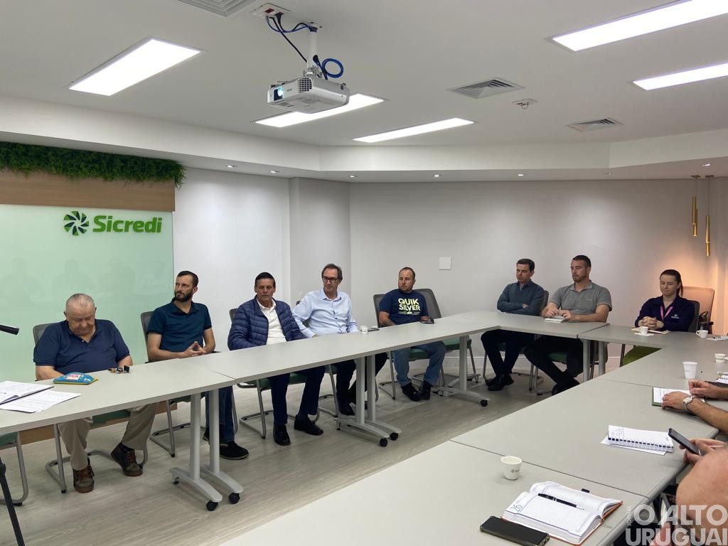 Seminário “Juntos Transformando Vidas na Pecuária Leiteira” é lançado