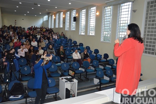 Frederico Westphalen debate excelência e avaliação no ensino público