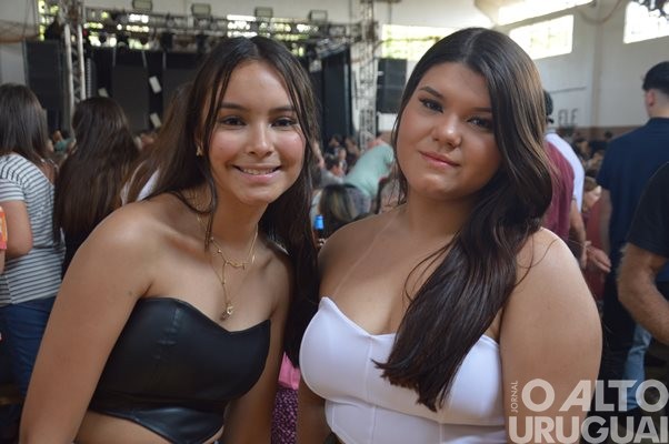 Festa do São Miguel do Braga reúne centenas de pessoas