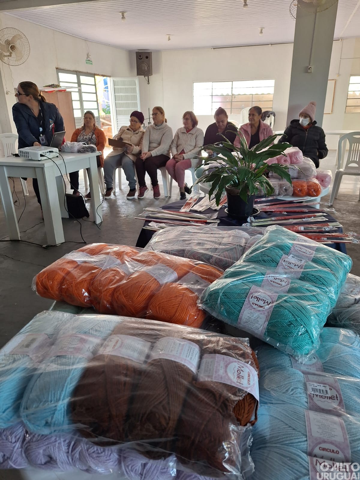 “Tricô e Crochê Solidário” mobiliza voluntárias em Cristal do Sul