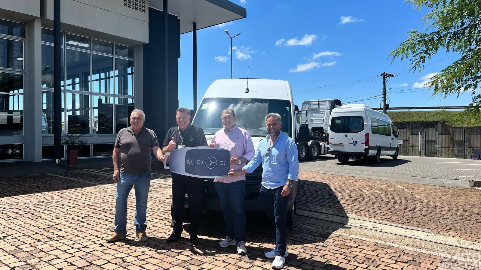 Van é adquirida com recursos do Legislativo de Planalto