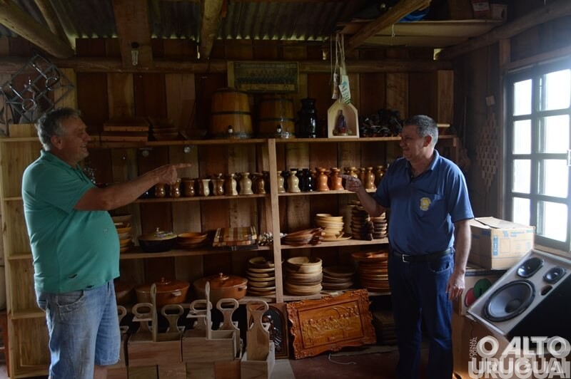 “Do lixo eu comecei a fazer o luxo”