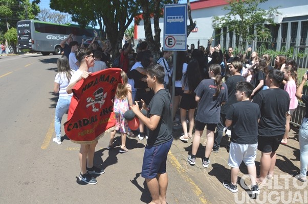 Bandas da Escola Cardeal Roncalli conquistam cinco títulos de campeãs e três de vice-campeãs em SC