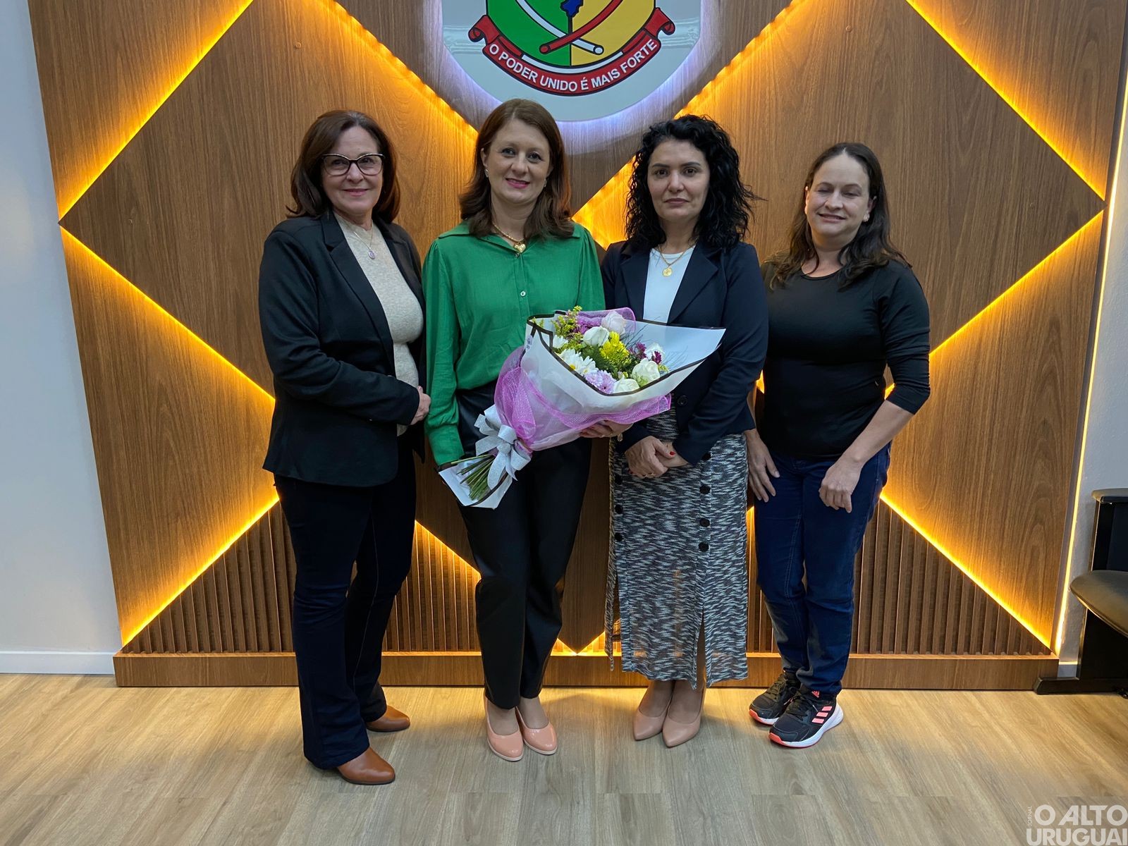 Escola Alfredo Westphalen recebe homenagem pelos seus 90 anos de história