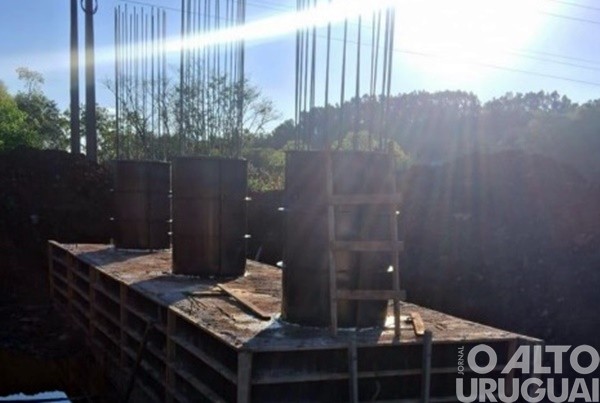 Avança obra da ponte entre Rodeio Bonito e Saltinho