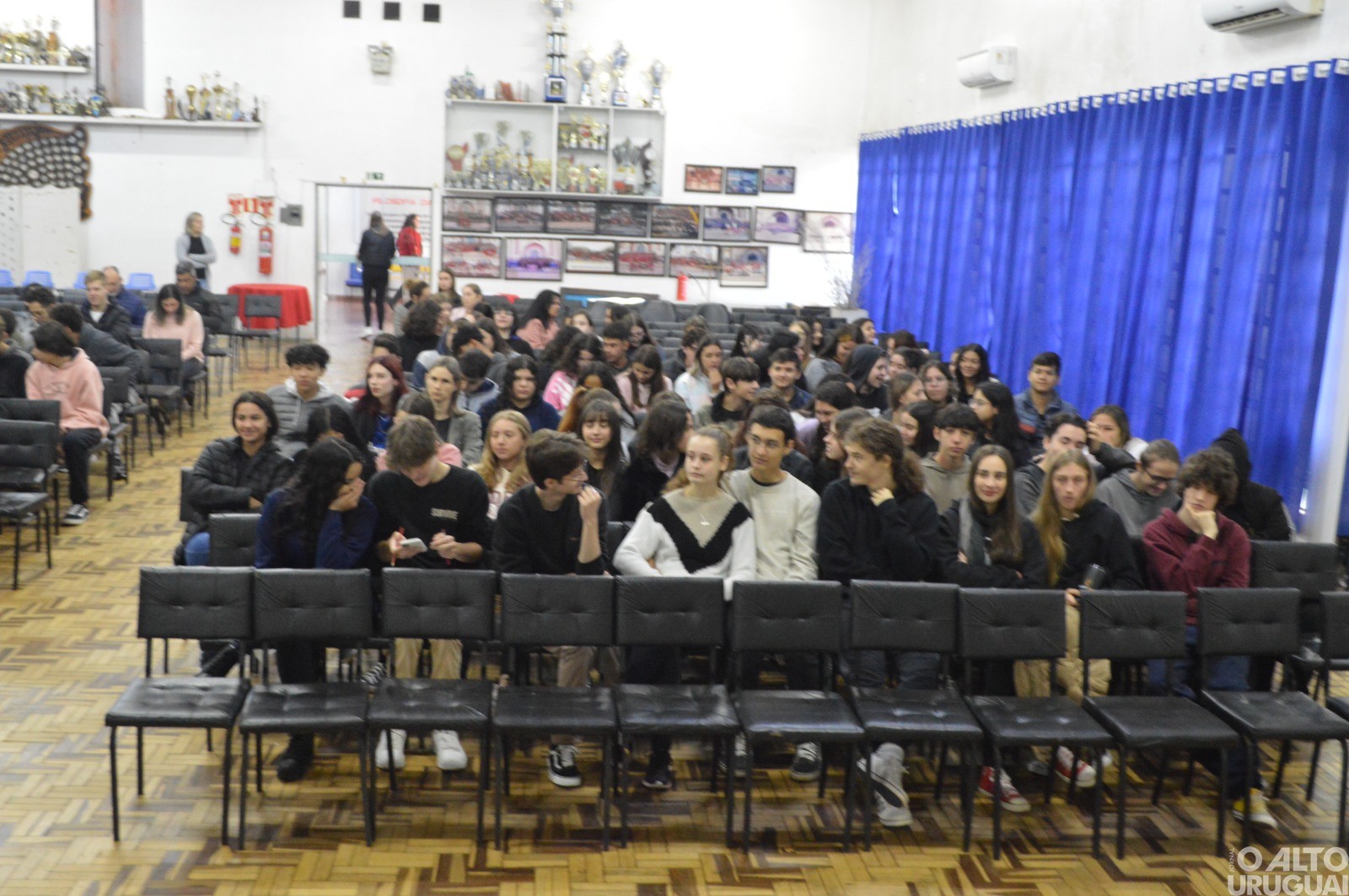 Escola Cardeal Roncalli inicia Ciclo de Estudos das Trilhas do novo Ensino Médio em FW