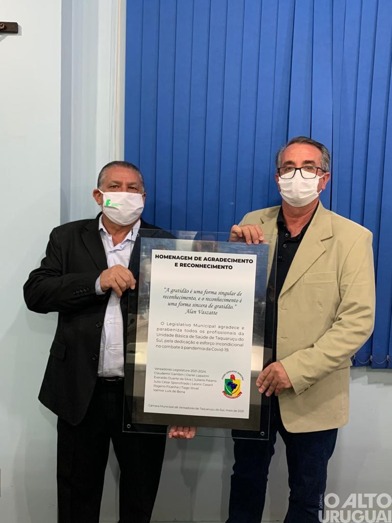 Legislativo de Taquaruçu do Sul entrega moção de aplauso aos profissionais de saúde