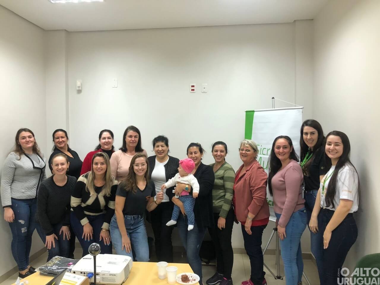 Líder Jovem e Sicredi Mulher iniciam novas turmas em 2022